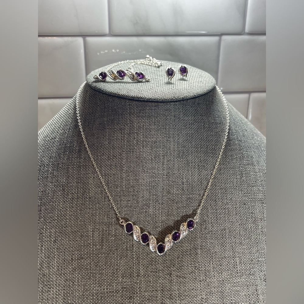 Vintage NRT Avon Purple Amethyst Necklace Bracelet and Earring Set
